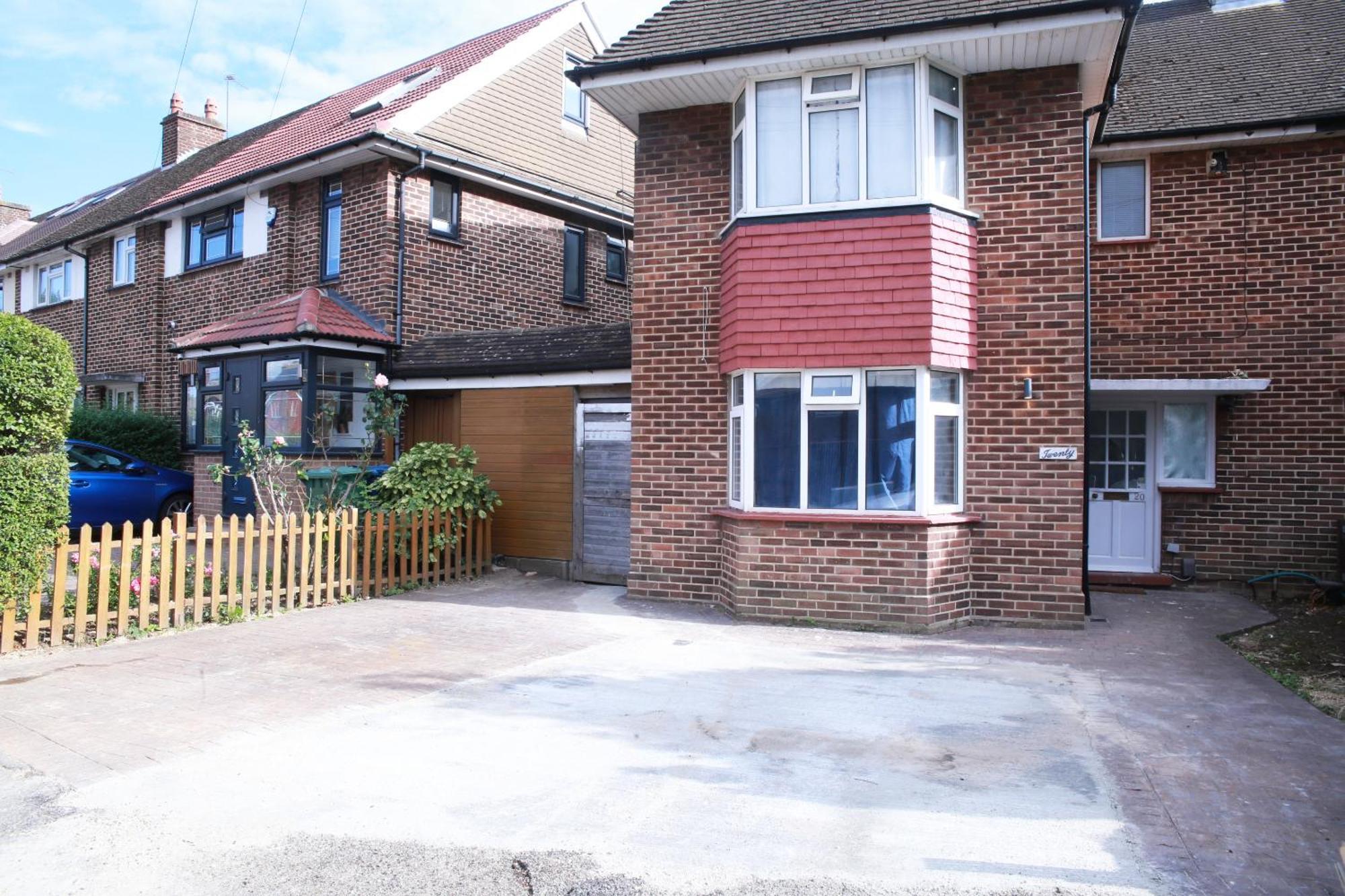 Lovely Apartment With Free Parking On Premises. Londra Dış mekan fotoğraf