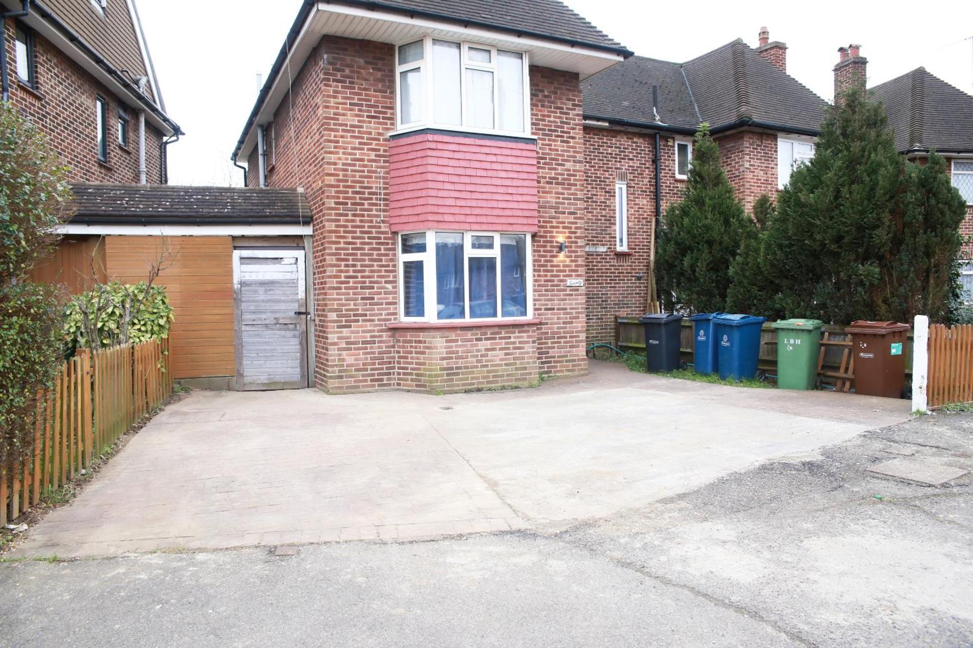 Lovely Apartment With Free Parking On Premises. Londra Dış mekan fotoğraf
